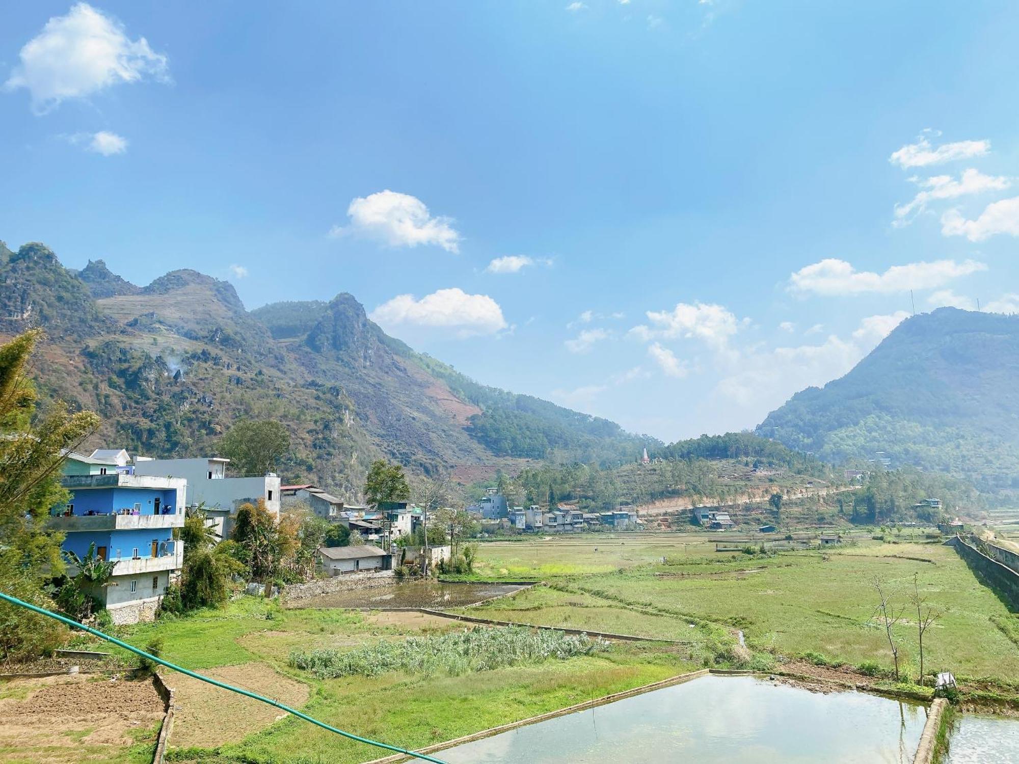 Homestay Hong Anh Đồng Văn Esterno foto