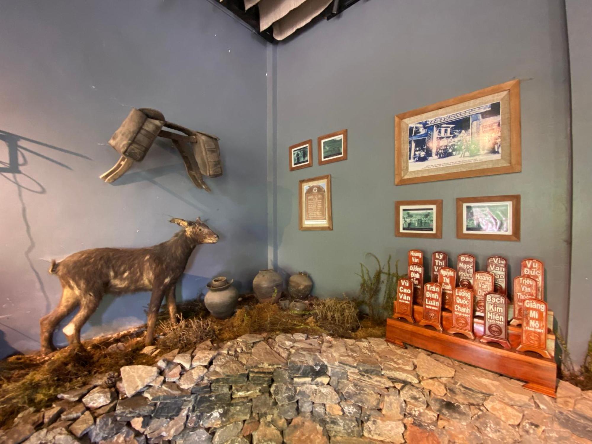 Homestay Hong Anh Đồng Văn Esterno foto